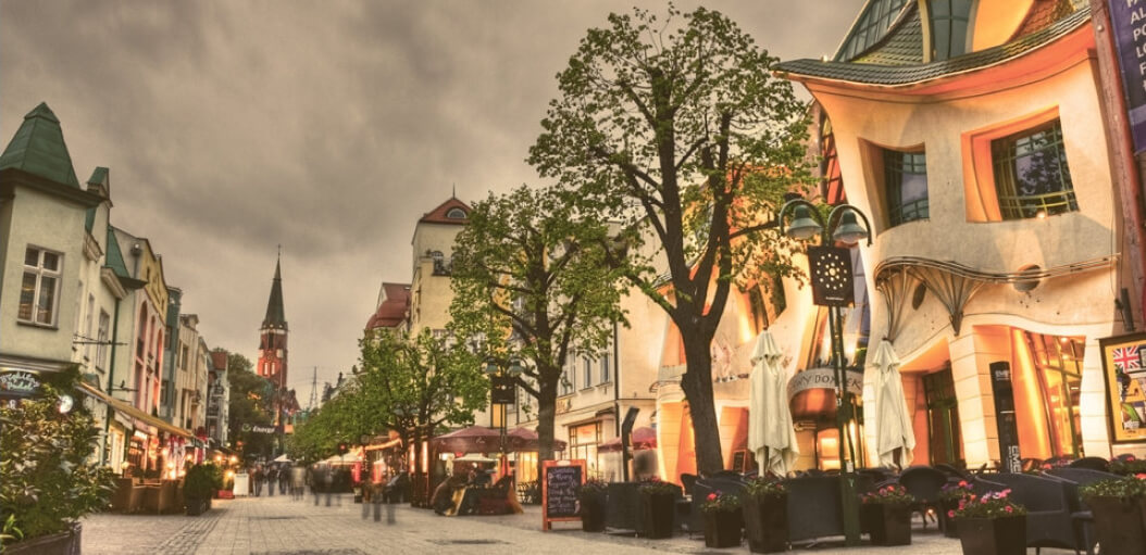 Examinations by our ophthalmologists