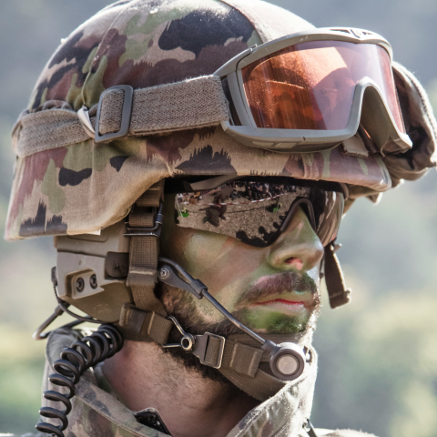 Korekcja wad wzroku a służby mundurowe