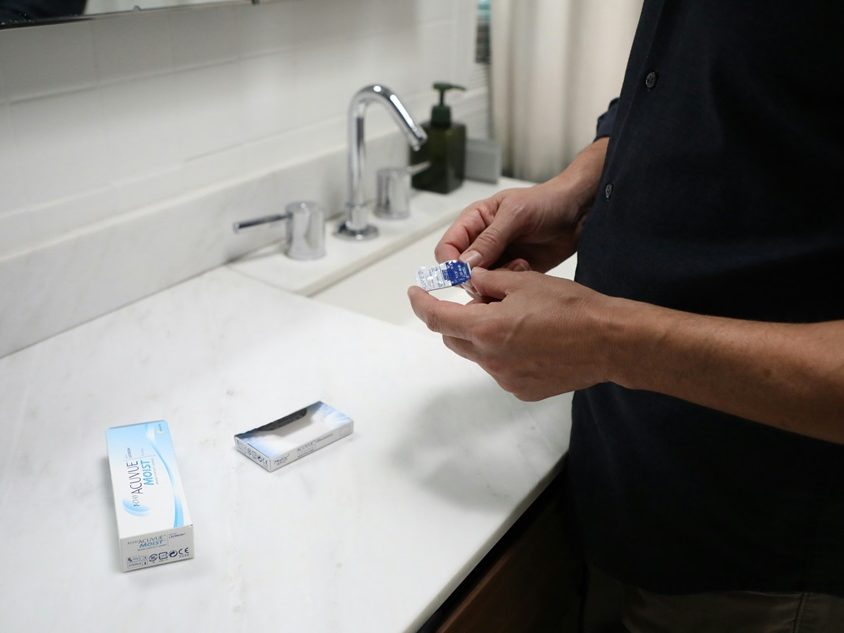 Pielęgnacja soczewek kontaktowych