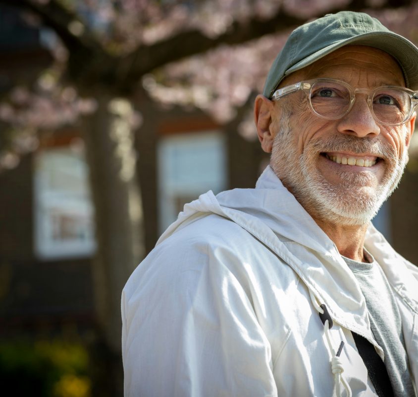 Czym jest zaćma wikłająca i jakie są jej przyczyny?