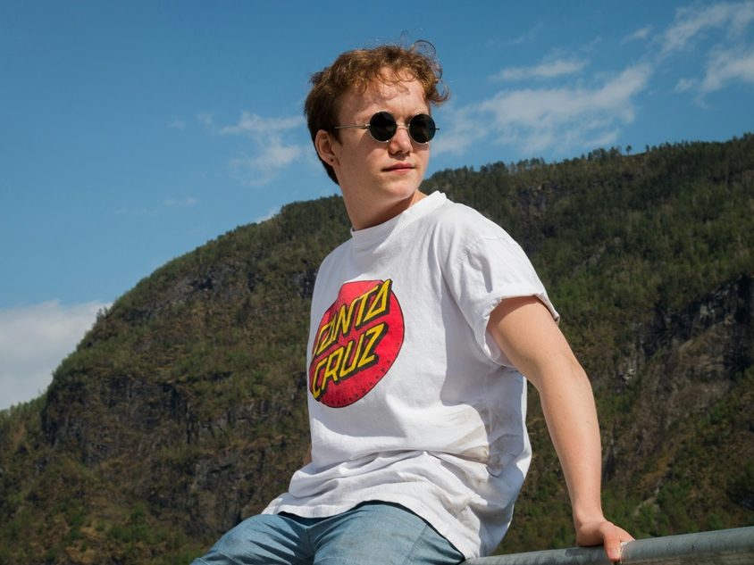 Światłowstręt – przyczyny i objawy światłowstrętu