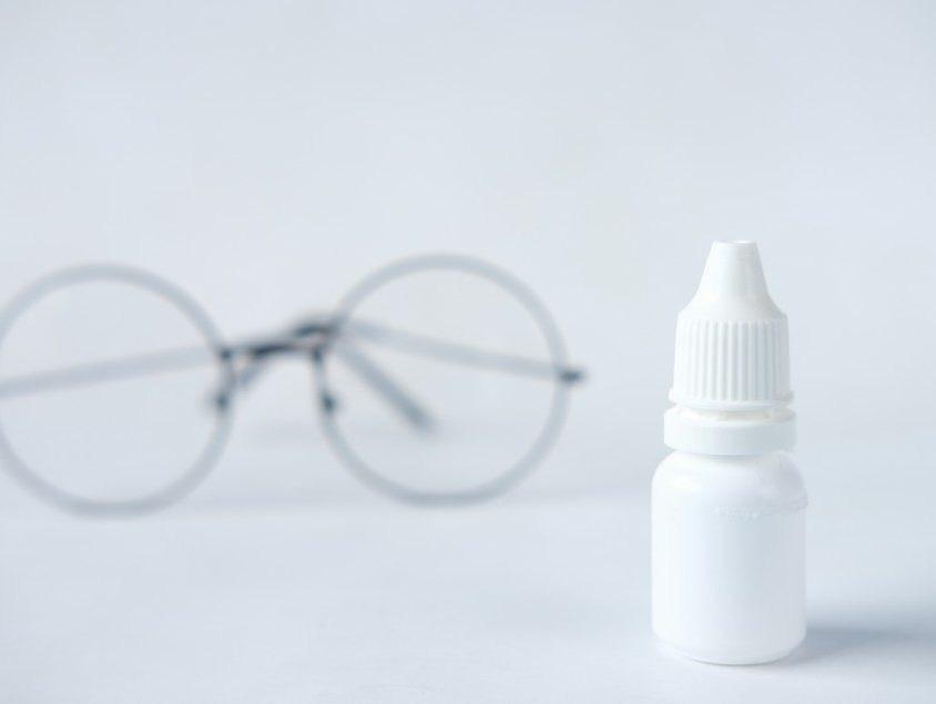 Czym jest atropina do oczu?